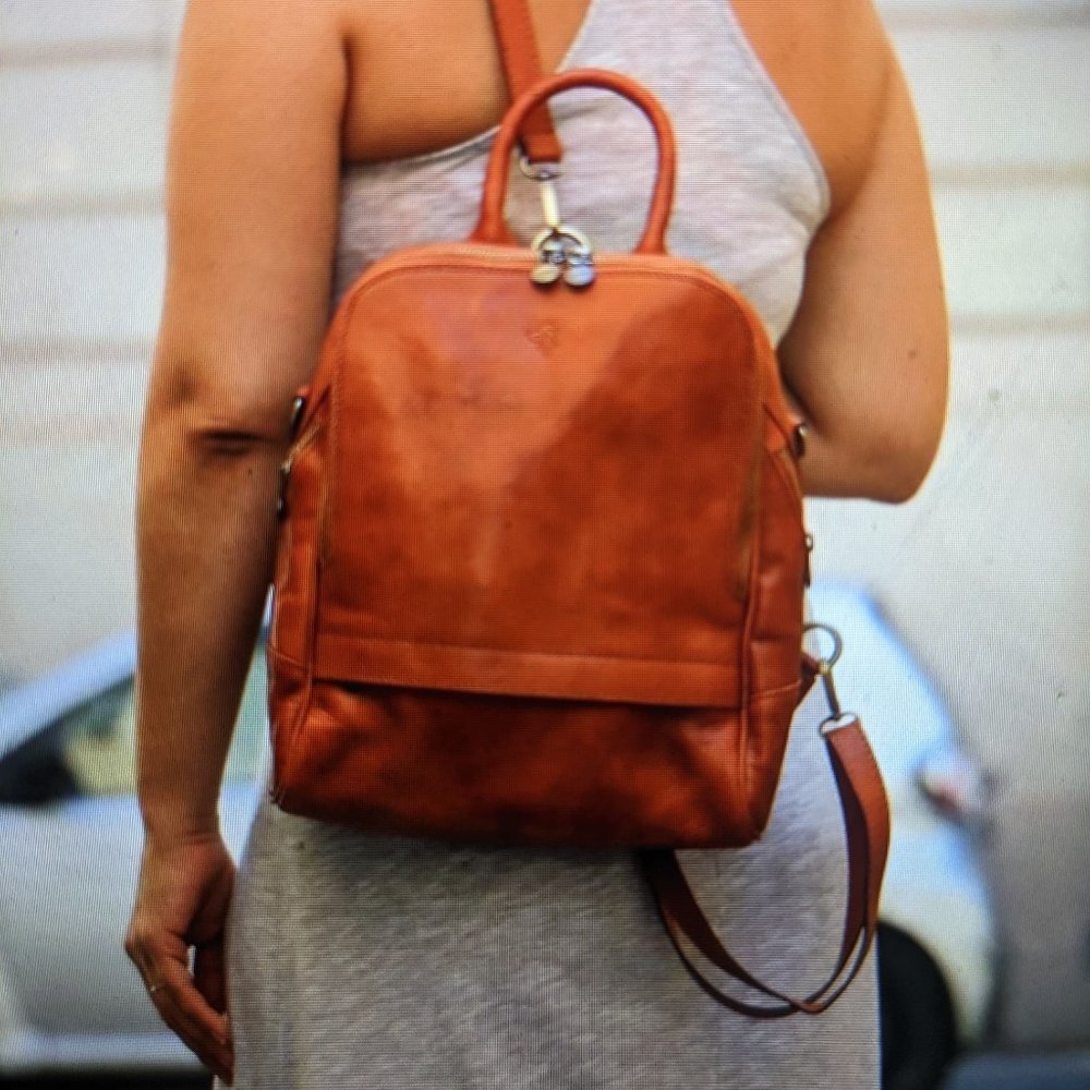 Alma Milano Leather Backpack
